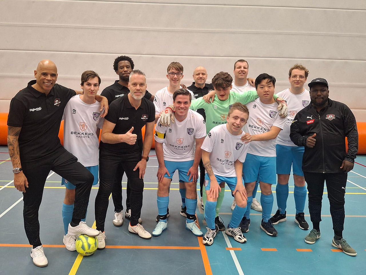 G1 wint zaalvoetbaltoernooi in Tilburg